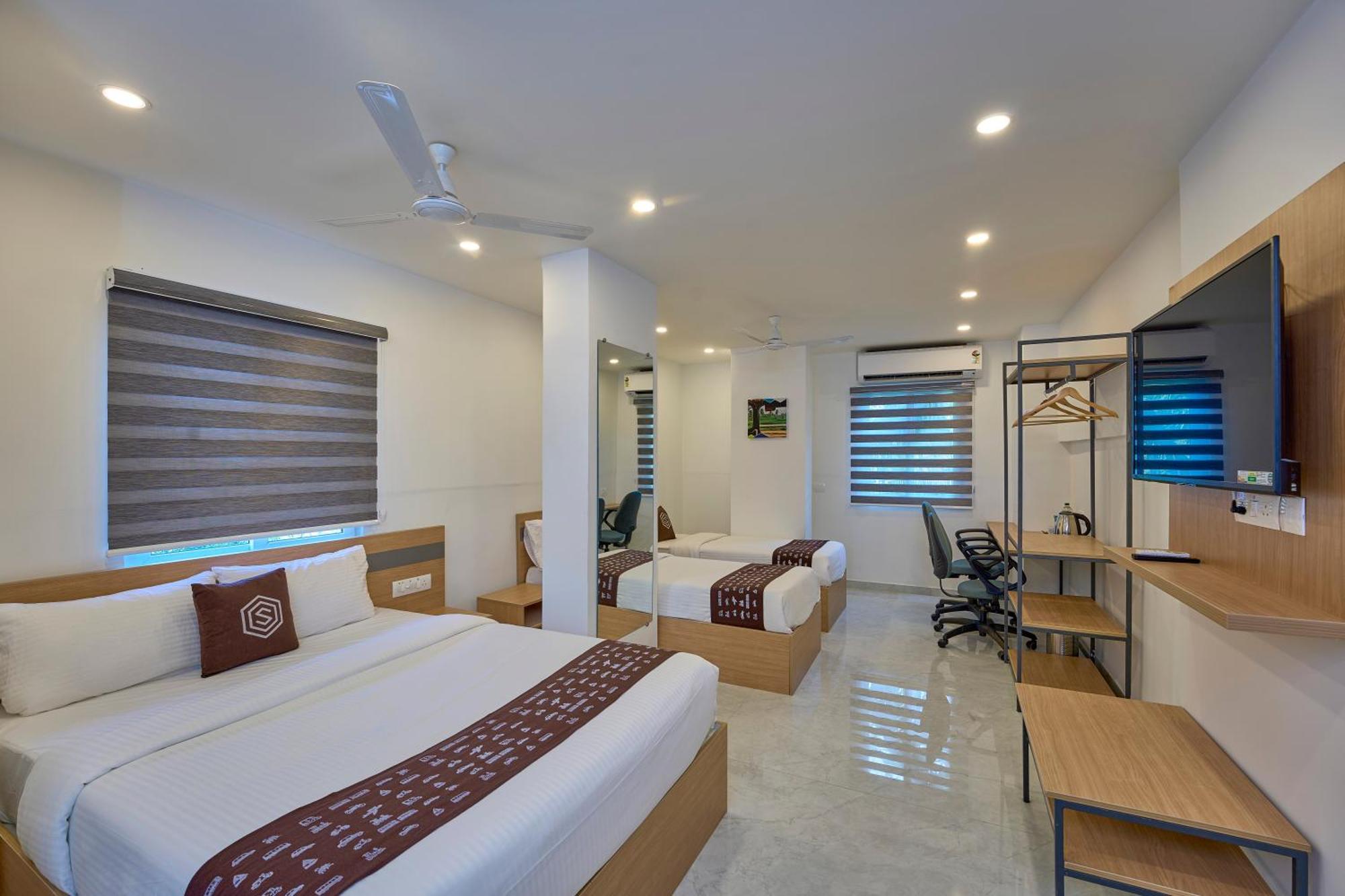 Hotel Sapphire Club Hub Kochi Zewnętrze zdjęcie