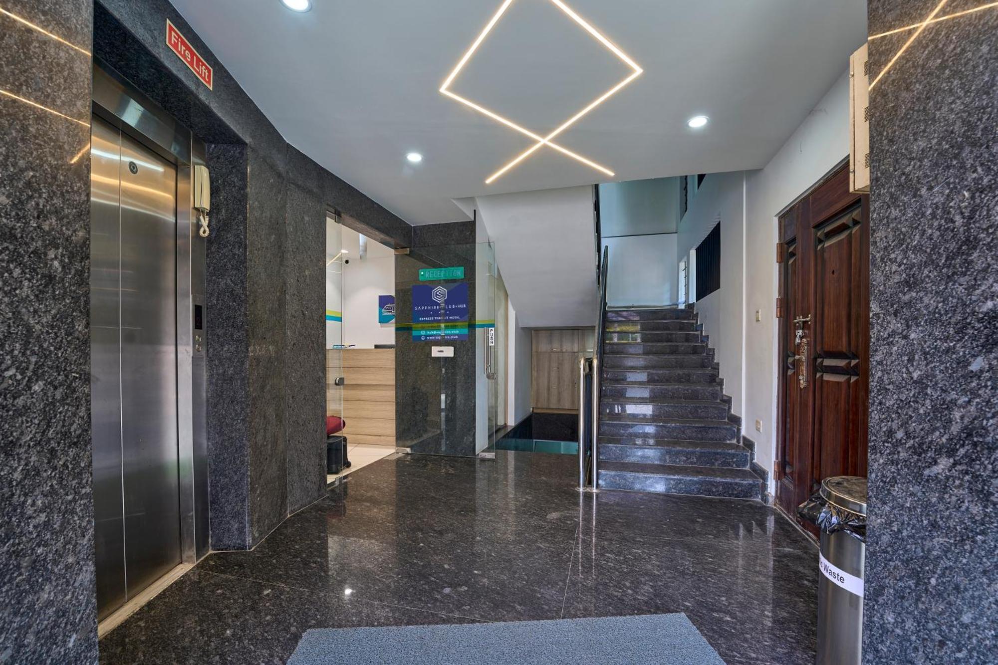 Hotel Sapphire Club Hub Kochi Zewnętrze zdjęcie